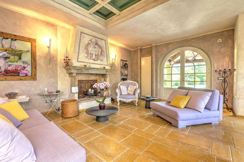 Relais Di Alice- Adults Only Bed & Breakfast Forte dei Marmi Bagian luar foto
