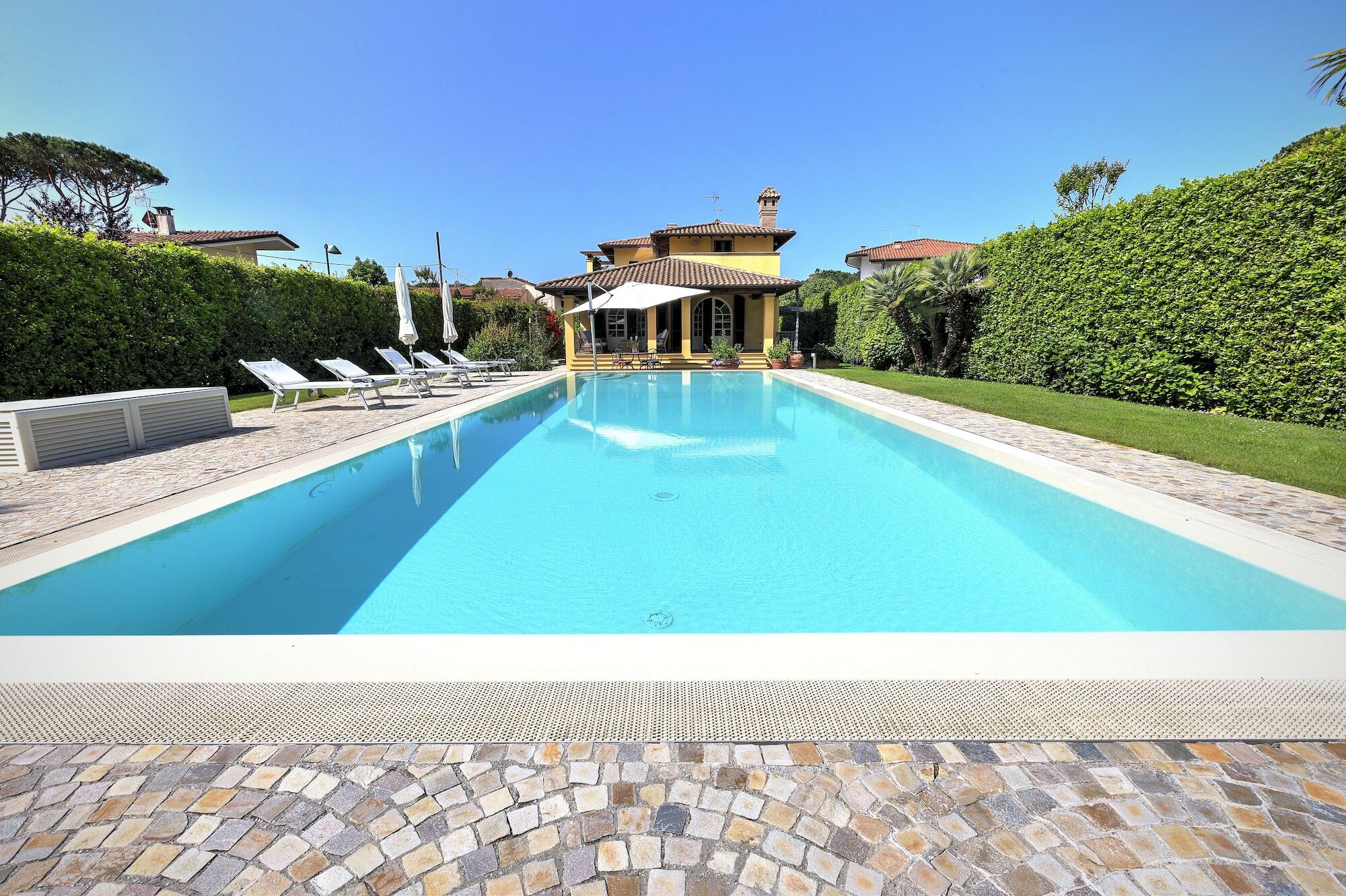 Relais Di Alice- Adults Only Bed & Breakfast Forte dei Marmi Bagian luar foto